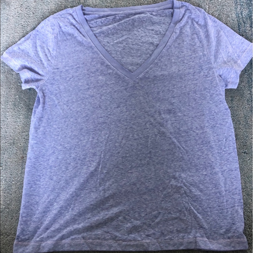 URBAN OUTFITTERS V-NECK